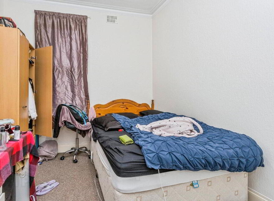 25 Fitzroy Avenue, Belfast, BT7 1HS