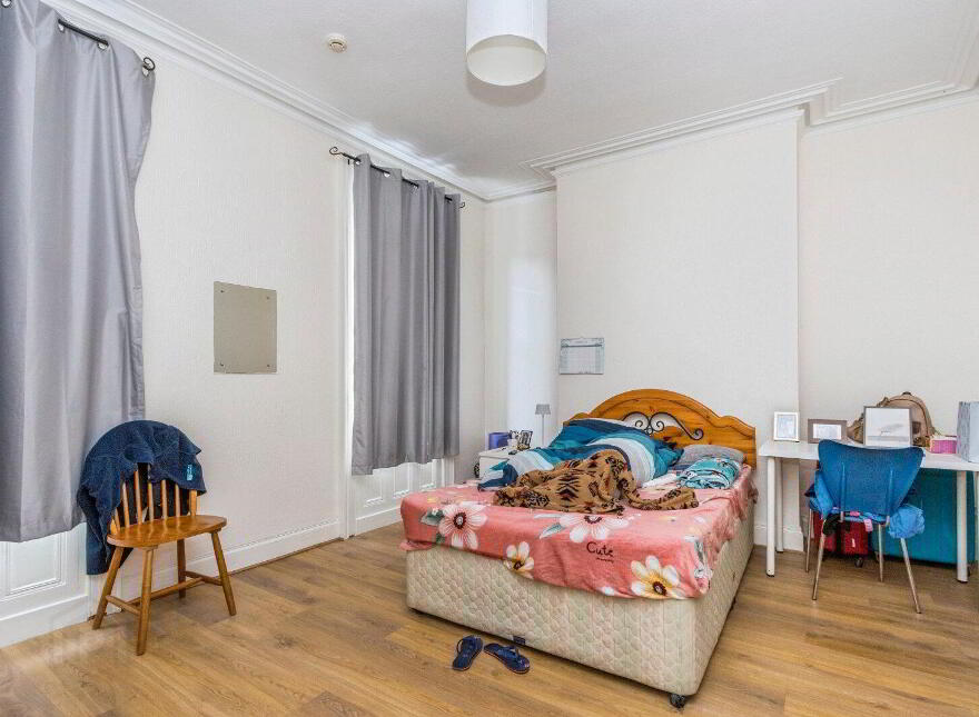 25 Fitzroy Avenue, Belfast, BT7 1HS