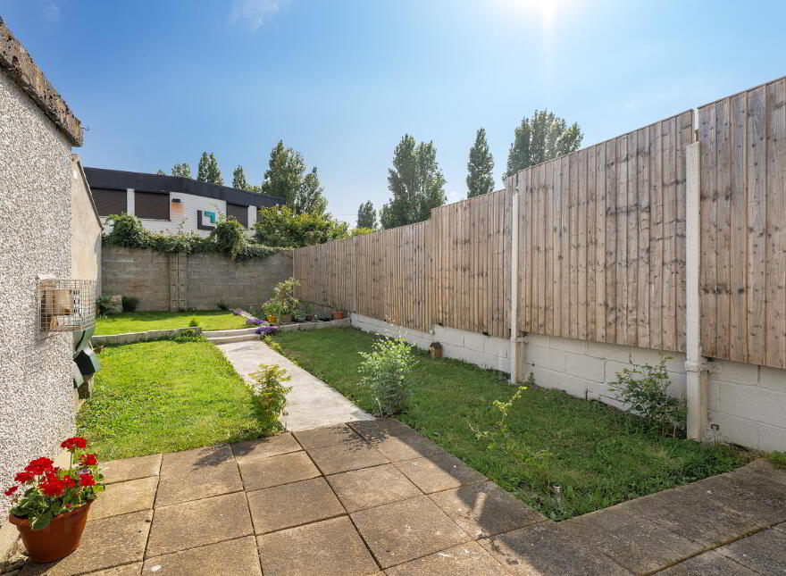 8 Tymon North Green, Tallaght, Dublin, D24YF8Y