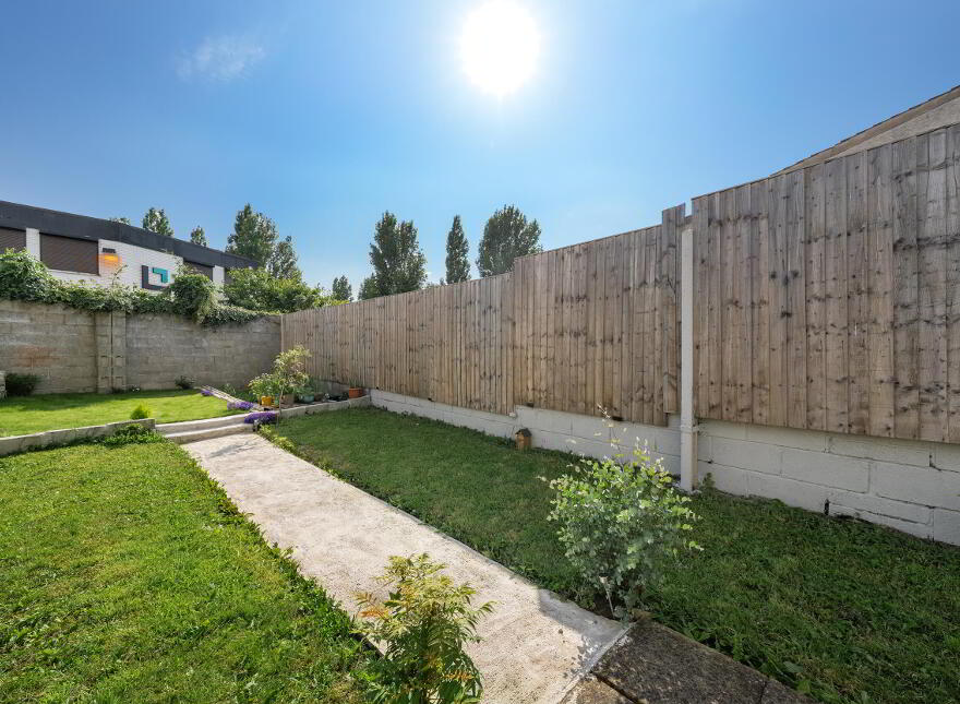 8 Tymon North Green, Tallaght, Dublin, D24YF8Y