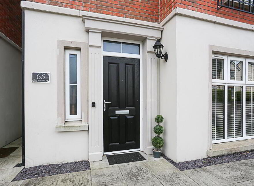 65 Old Mill Grove, Dundonald, Belfast, BT16 1WB