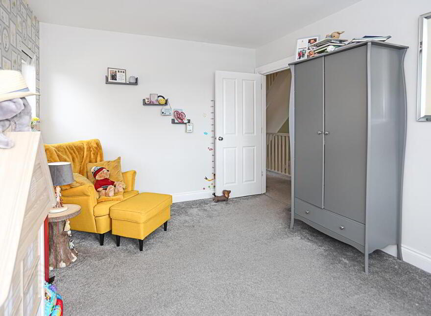 65 Old Mill Grove, Dundonald, Belfast, BT16 1WB
