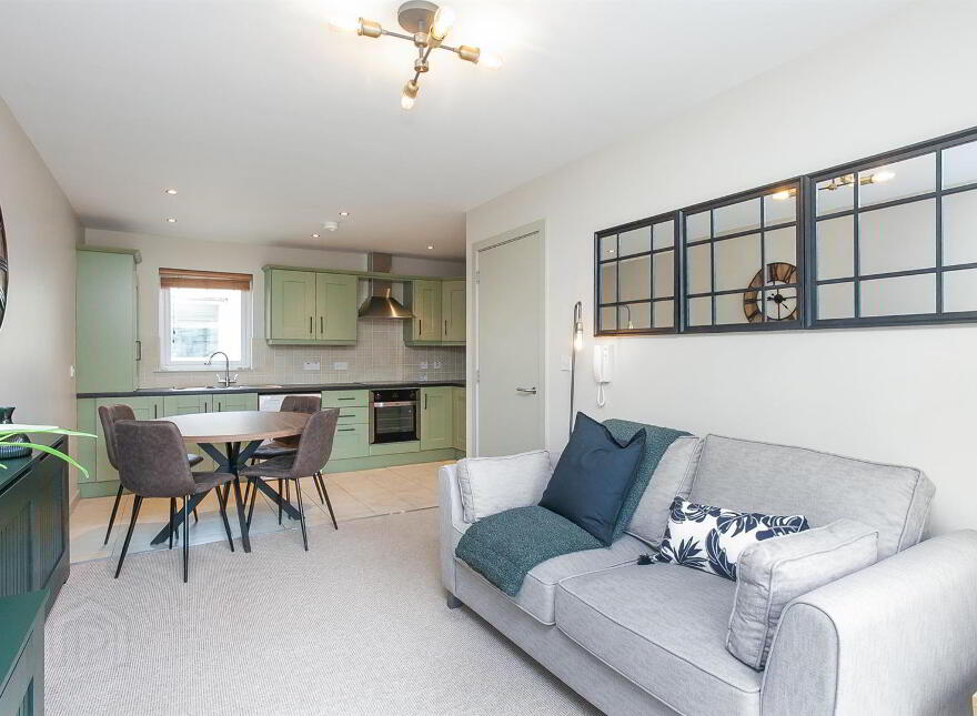 Apt 8b Altona Place, 218 Belmont Rd, Belfast, BT4 2AT