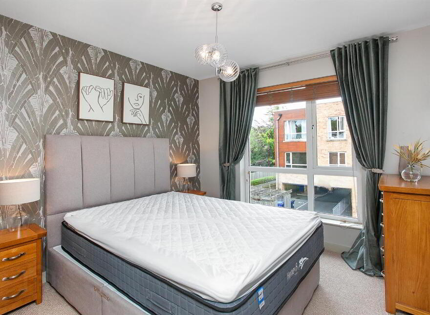 Apt 8b Altona Place, 218 Belmont Rd, Belfast, BT4 2AT