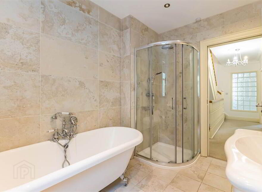 2 Danesfort Park Court, Off Stranmillis Road, Belfast, BT9 7RF