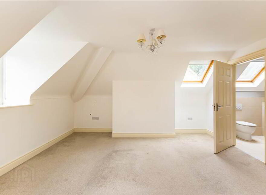 2 Danesfort Park Court, Off Stranmillis Road, Belfast, BT9 7RF
