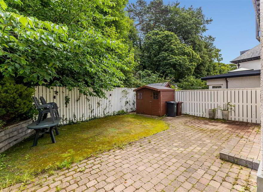 2 Danesfort Park Court, Off Stranmillis Road, Belfast, BT9 7RF