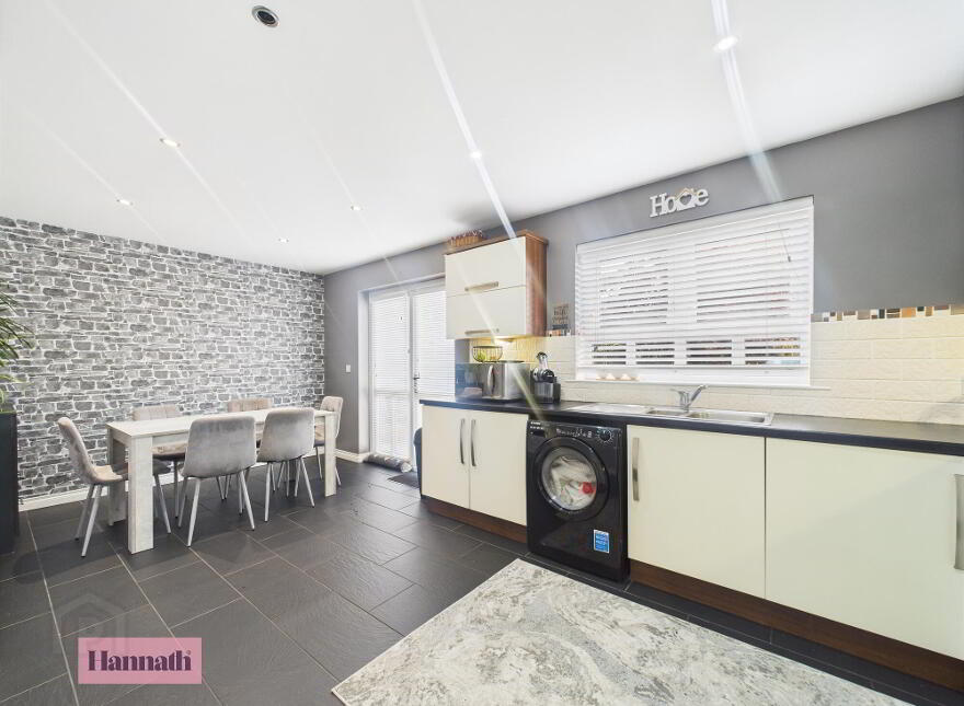 61 Bocombra Hill, Portadown, Craigavon, BT63 5SA
