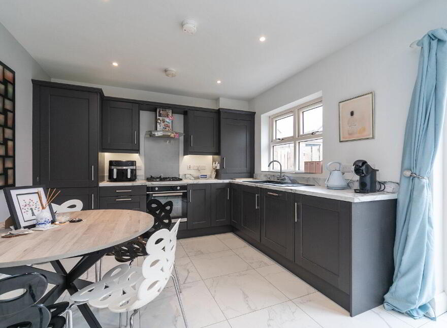 42 Woodbrook Meadows, Lisburn & Castlereagh, Lisburn, BT28 0AE
