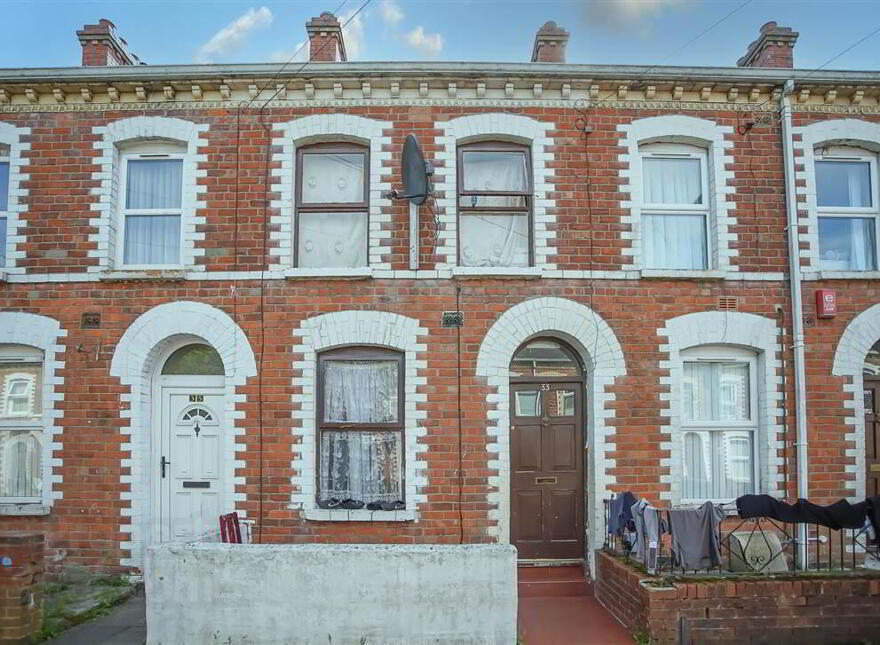 33 Jerusalem Street, Holylands, Belfast, BT7 1QN photo