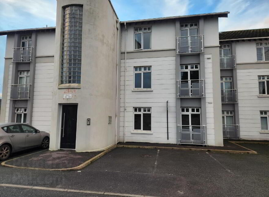 41 Glin Ree Court, Newry, BT34 1DL photo