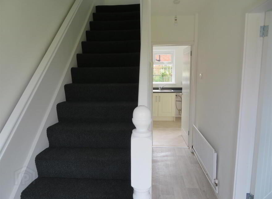 98 Mourne Road, Lurgan, BT66 8JB