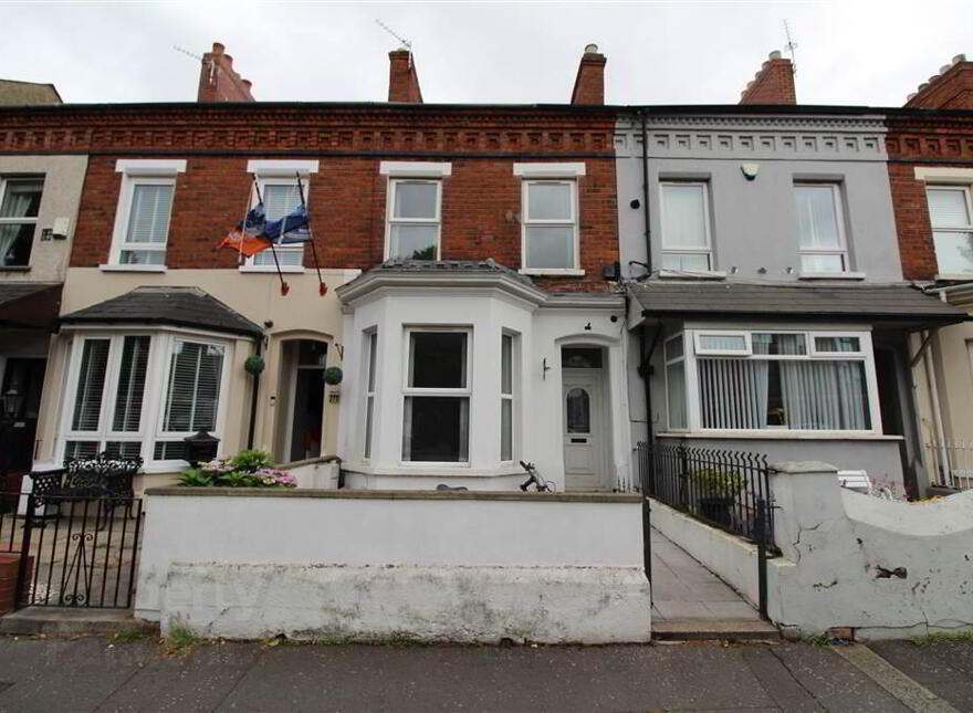 272 Woodstock Road, Belfast, BT6 9DN photo
