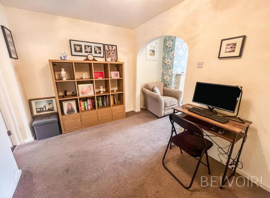 27 Sandymount, Lisburn, BT27 5TJ
