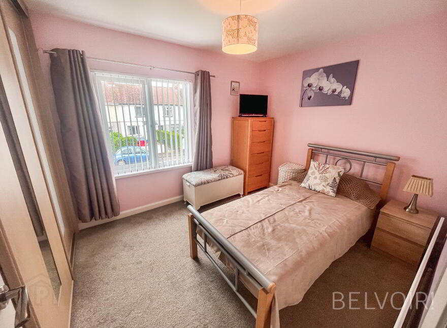 27 Sandymount, Lisburn, BT27 5TJ