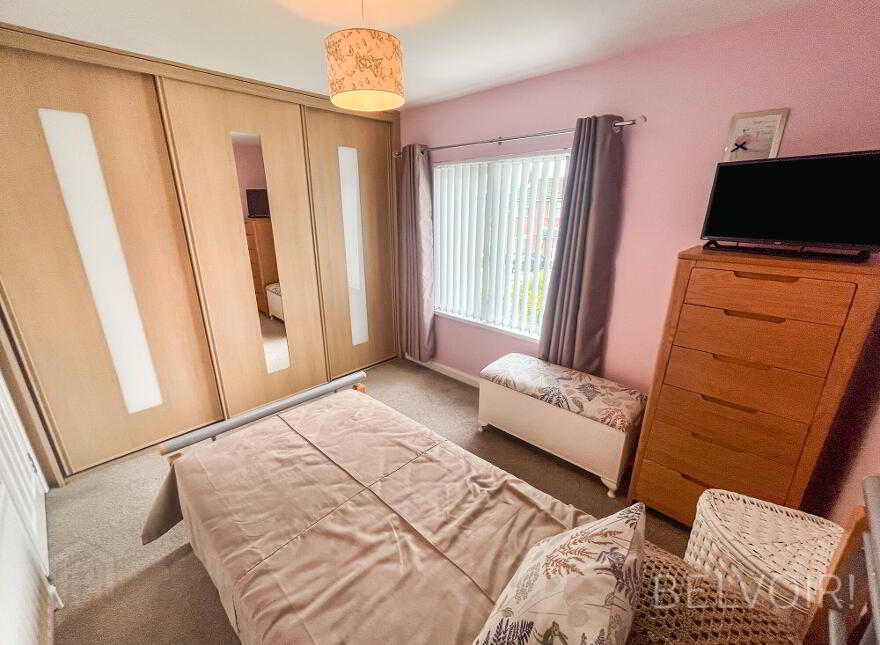 27 Sandymount, Lisburn, BT27 5TJ