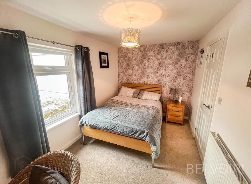 27 Sandymount, Lisburn, BT27 5TJ