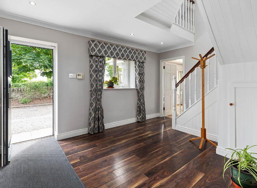 The Gate Lodge Carrickbaggot Co Louth A92 Dt80