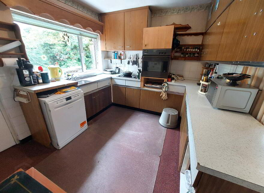 1 Belt Road, Altnagelvin, Londonderry, BT47 2LP