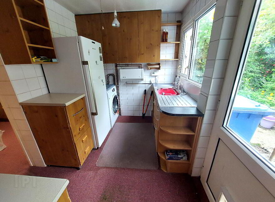 1 Belt Road, Altnagelvin, Londonderry, BT47 2LP