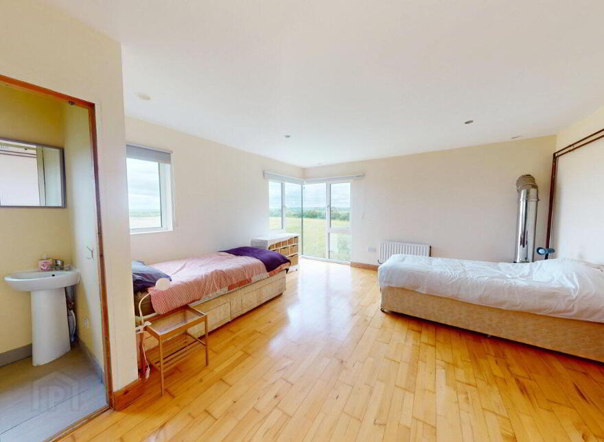 Clonmines, Wellingtonbridge, Y35N2C8