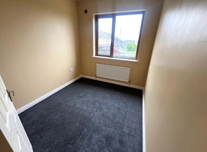 17 The Maples, Ballyhaunis