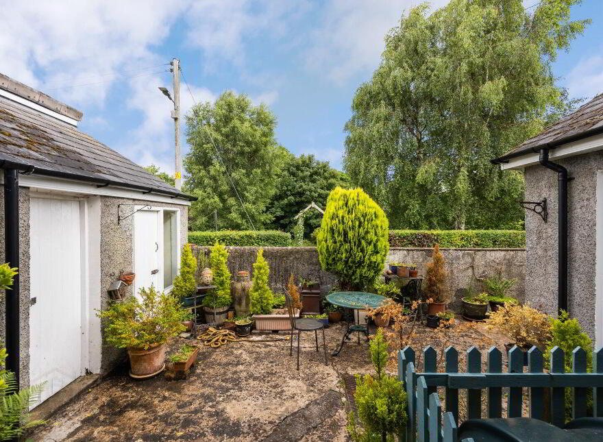 5 St. Patricks Gardens, Templepatrick, Ballyclare, BT39 0AD
