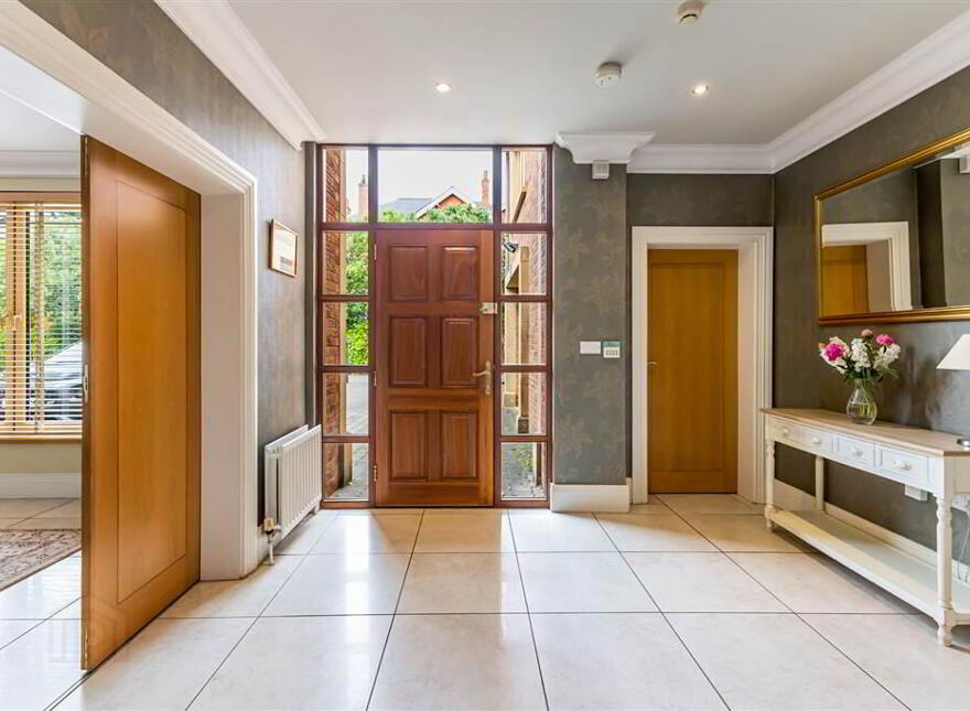 27a Deramore Park, Malone, Belfast, BT9 5JX