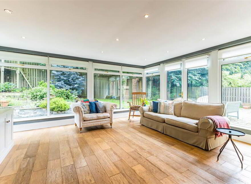 27a Deramore Park, Malone, Belfast, BT9 5JX