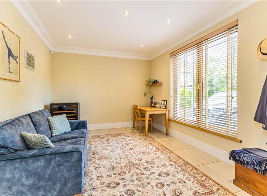 27a Deramore Park, Malone, Belfast, BT9 5JX