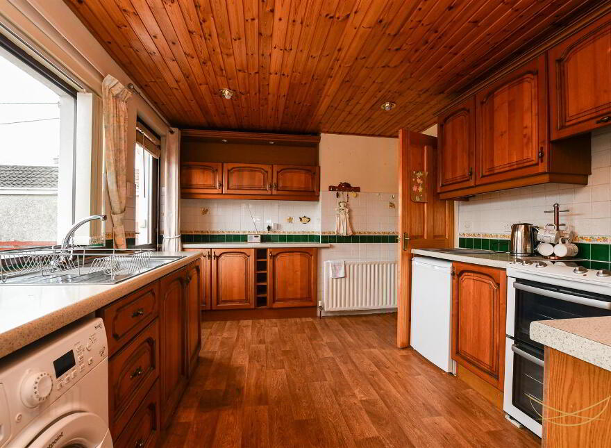 11 Rathmena Park, Ballyclare, BT39 9HY