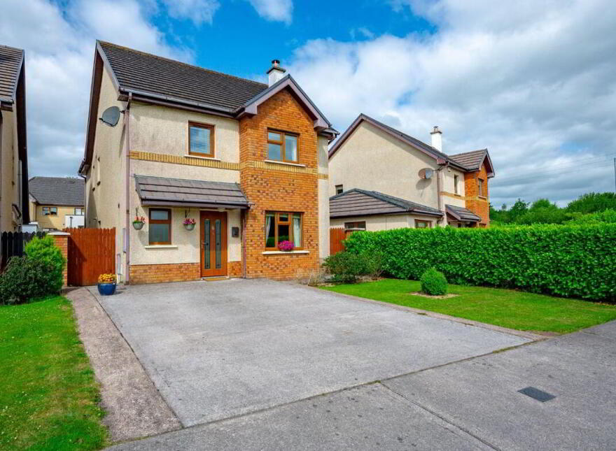 3 Bramble Close, Castlelake, Carrigtwohill photo