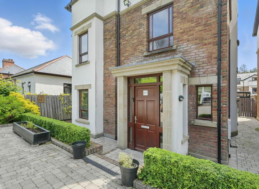 57 Kensington Road, Cherryvalley, Belfast, BT5 6NL
