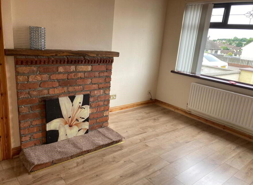 66 Queen's Avenue, Magherafelt, BT45 6