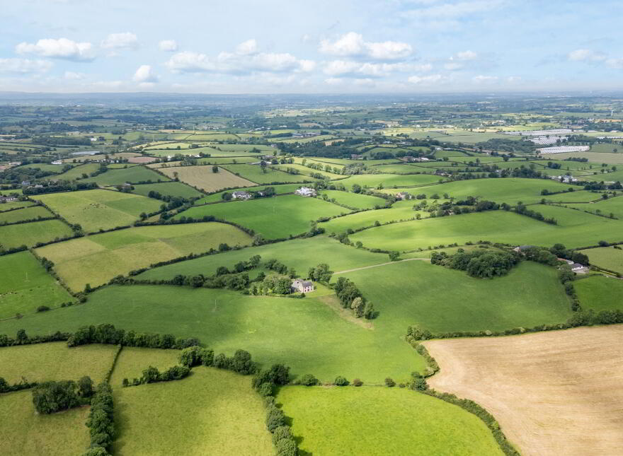 Clover Hill, 91 Killysorrell Road, Blackskull, Dromore, BT25 1LD