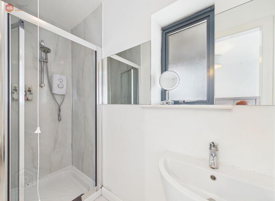 37 The Whins, Portrush, BT56 8FG