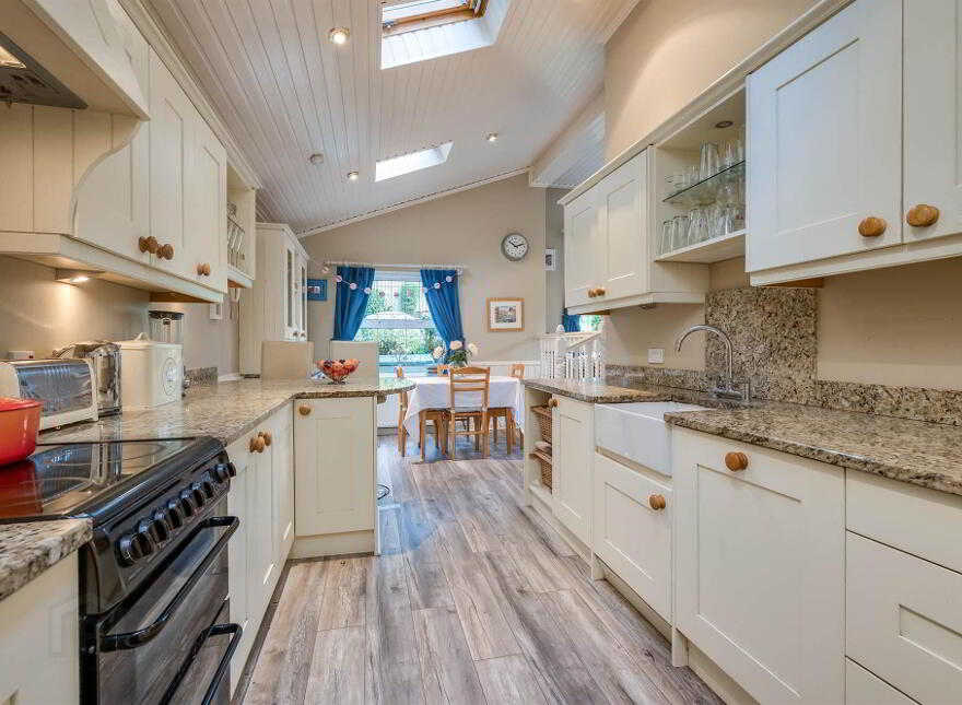 392 Belmont Road, Belfast, BT4 2NH