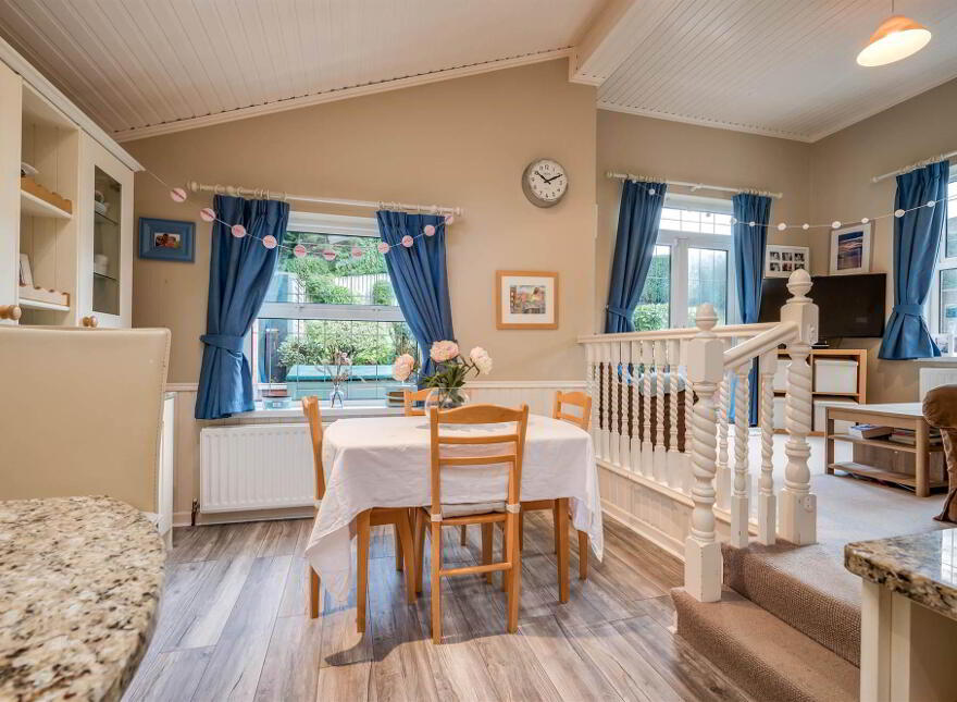 392 Belmont Road, Belfast, BT4 2NH