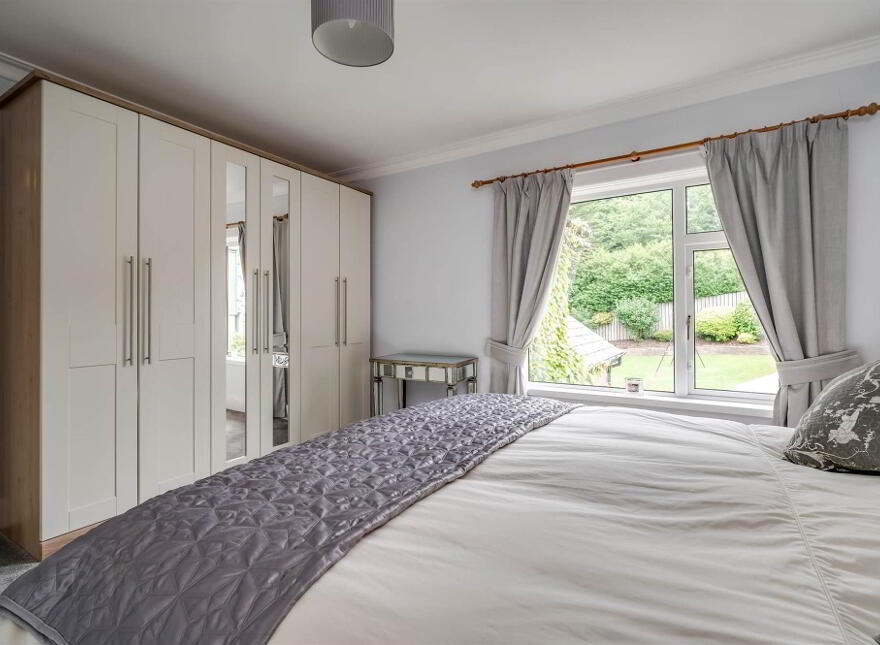 392 Belmont Road, Belfast, BT4 2NH