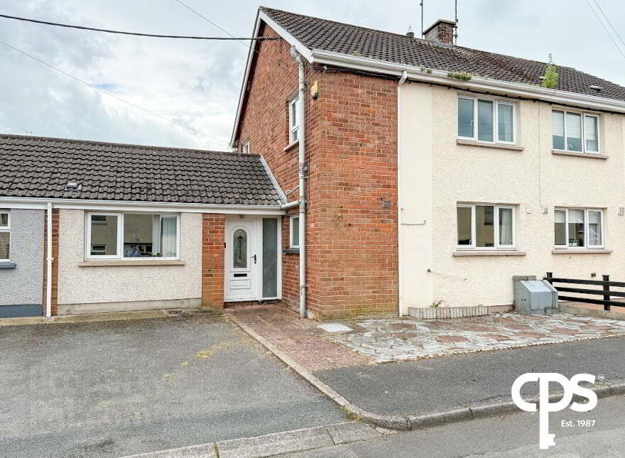 54 Roxborough Park, Moy, BT71 7SU photo
