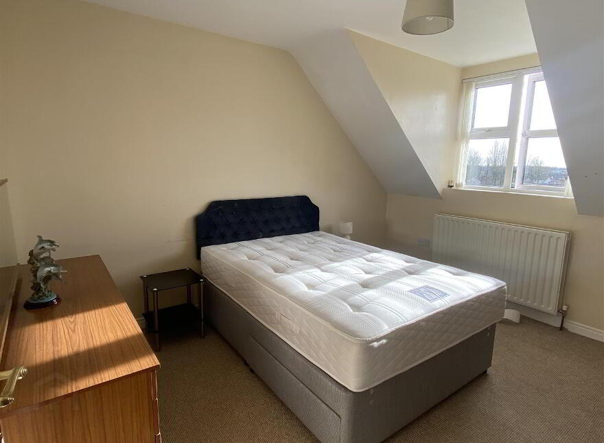 19 Blacksgrove, Ballymena, BT43 6AS