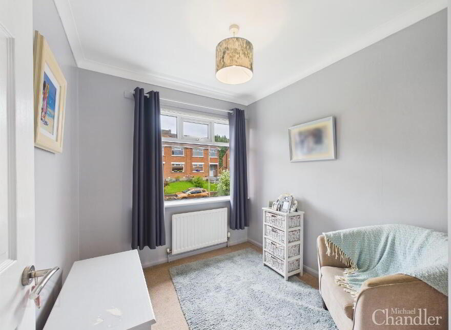 10 Mount Michael Drive, Belfast, BT8 6JZ
