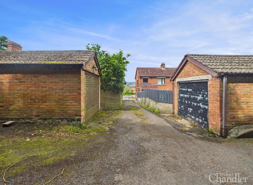 116 Upper Knockbreda Road, Belfast, BT6 9QB