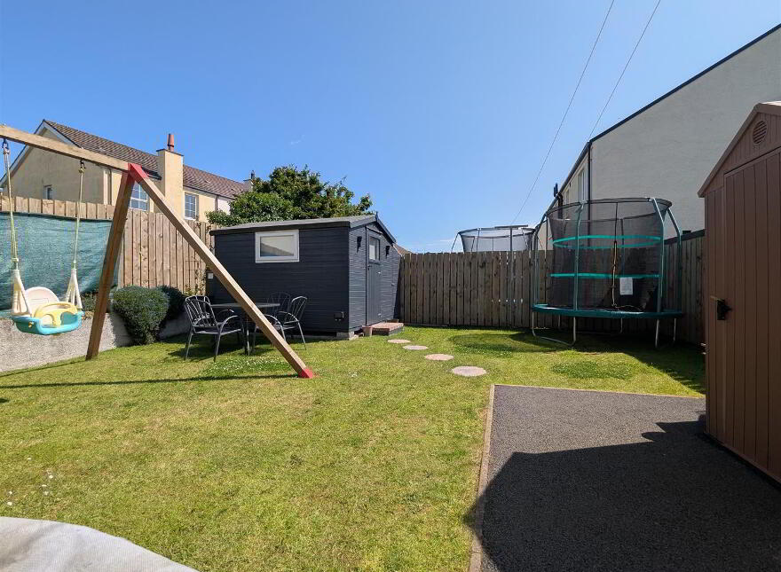2 Forde Gardens, Seaforde, Downpatrick, BT30 8FD