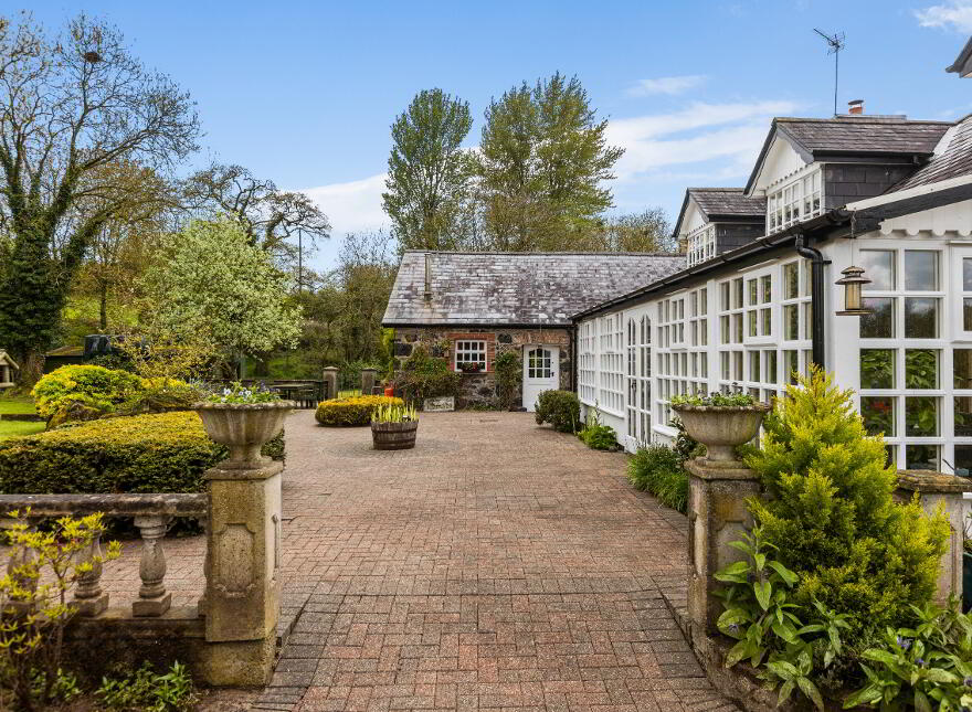 33 Caddy Road, Randalstown, BT41 3DL