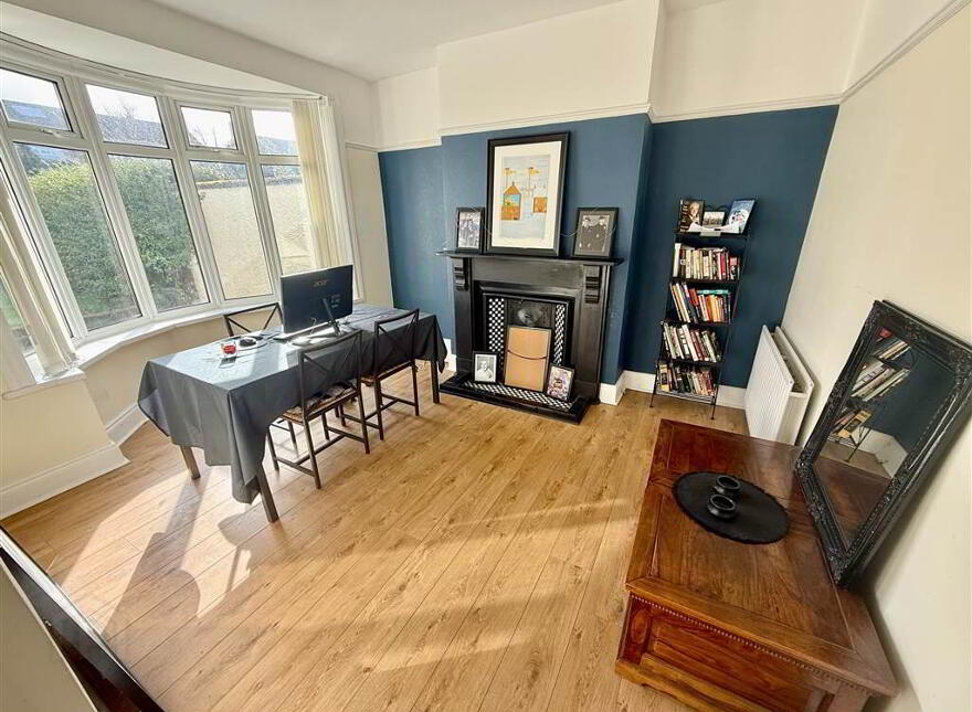 39 Grand Parade, Belfast, BT5 5HG