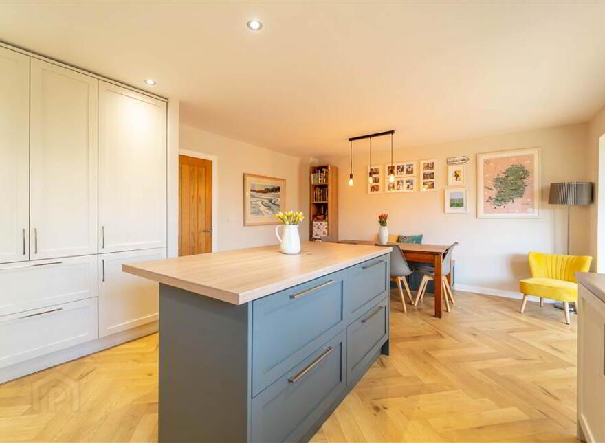 7b Bryansburn Gardens, Bangor, BT20 3SF