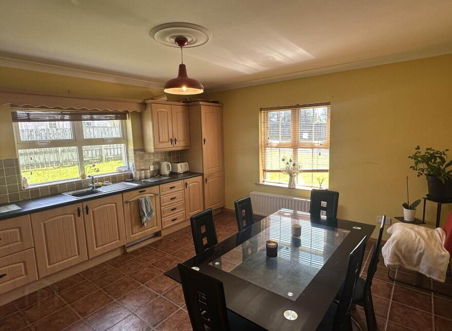15 Gemstone Park, Gleneely, F93E721