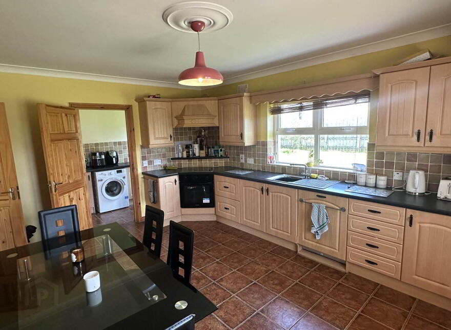 15 Gemstone Park, Gleneely, F93E721
