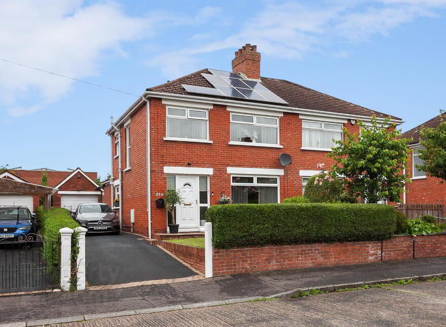 256 Orby Drive, Belfast, BT5 6BG photo